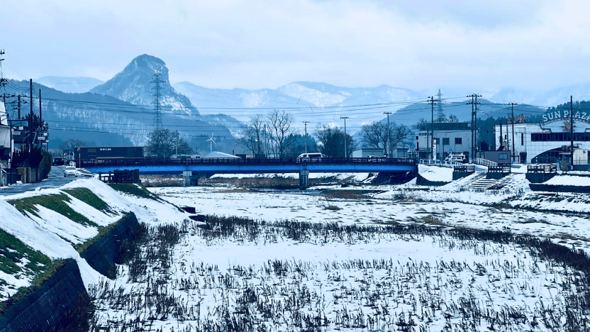 frozen river of hiranai