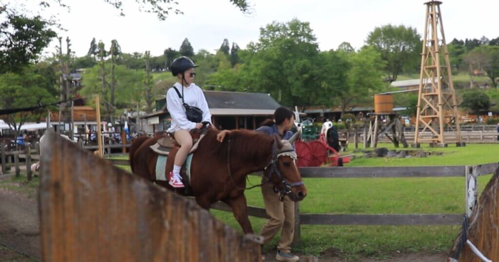 makaino farm horse back riding