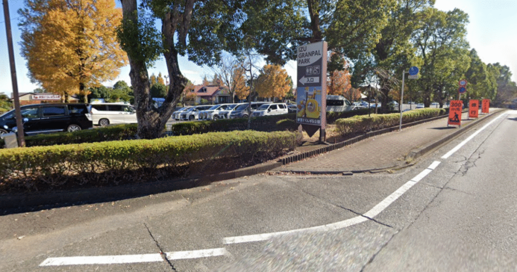 izu granpal park parking lot